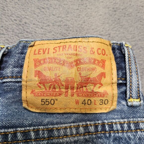 Levi's 550 Jeans Men's 38x24 Blue Relaxed Fit Straight Leg Denim Distressed - Picture 3 of 9